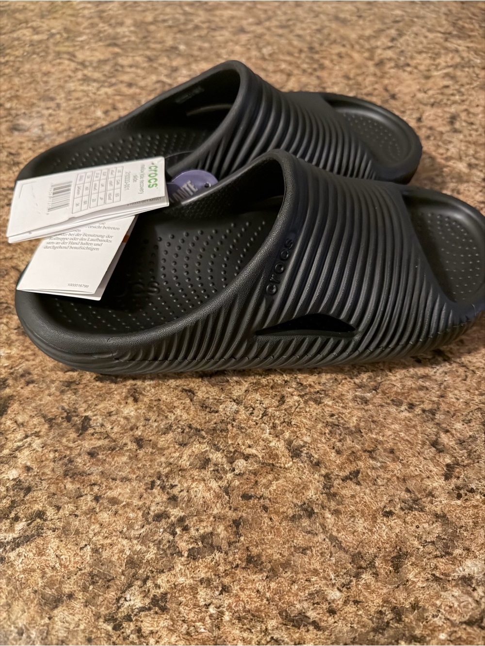 Crocs Mellow Tide Recovery Women’s Slip On Black Slides (Size 7) - Picture 6 of 10
